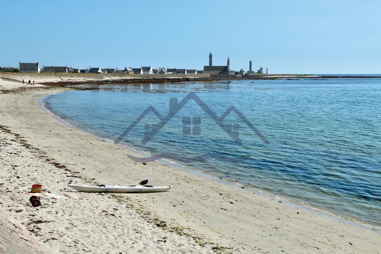 La Maison Du Pecheur: Seaside Retreat With Garden And Wi-fi Holiday home Guilvinec