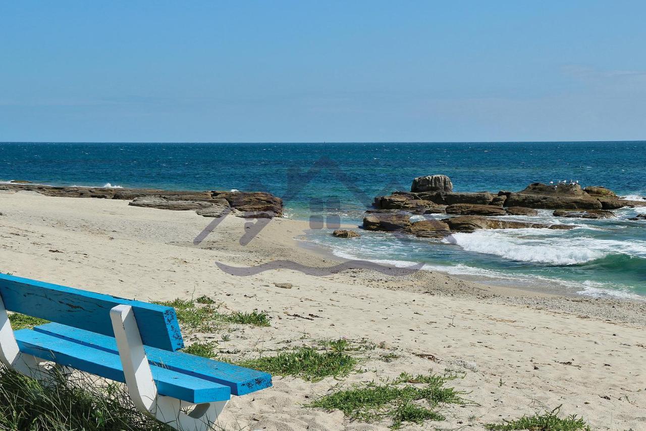 La Maison Du Pecheur: Seaside Retreat With Garden And Wi-fi *