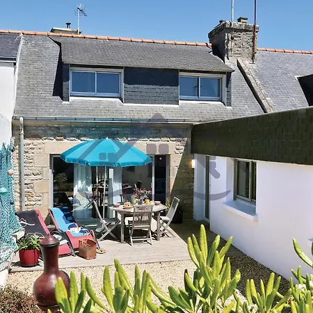 La Maison Du Pecheur: Seaside Retreat with Garden and Wi-Fi Guilvinec Exterior photo